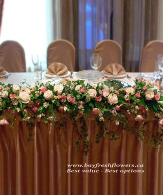 Wedding flowers and centerpieces in chocolate-cream colors